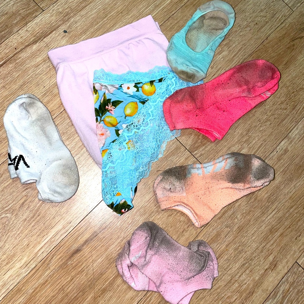 🧦Used underwear and socks 🧦